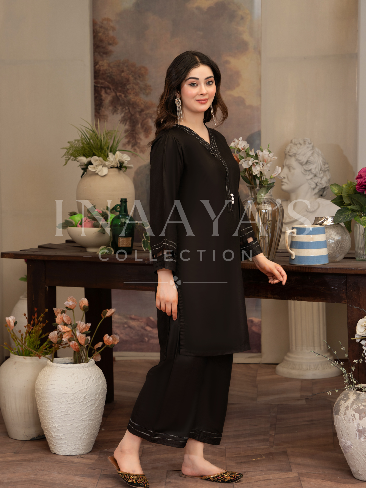 Noir Midnight Elegance - Soft Linen Edition