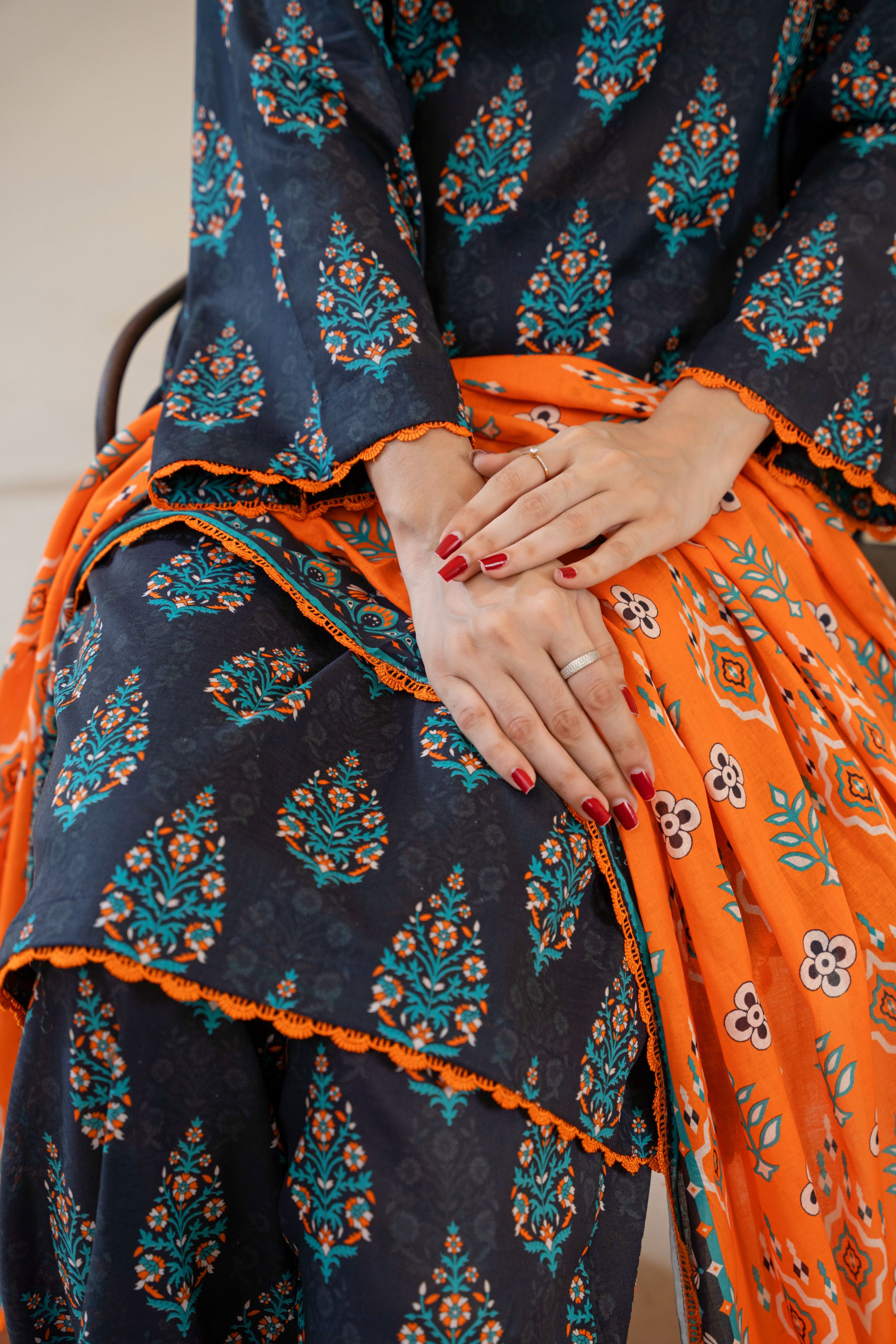 Zaria Ember – Black Lawn with Contrast Dupatta