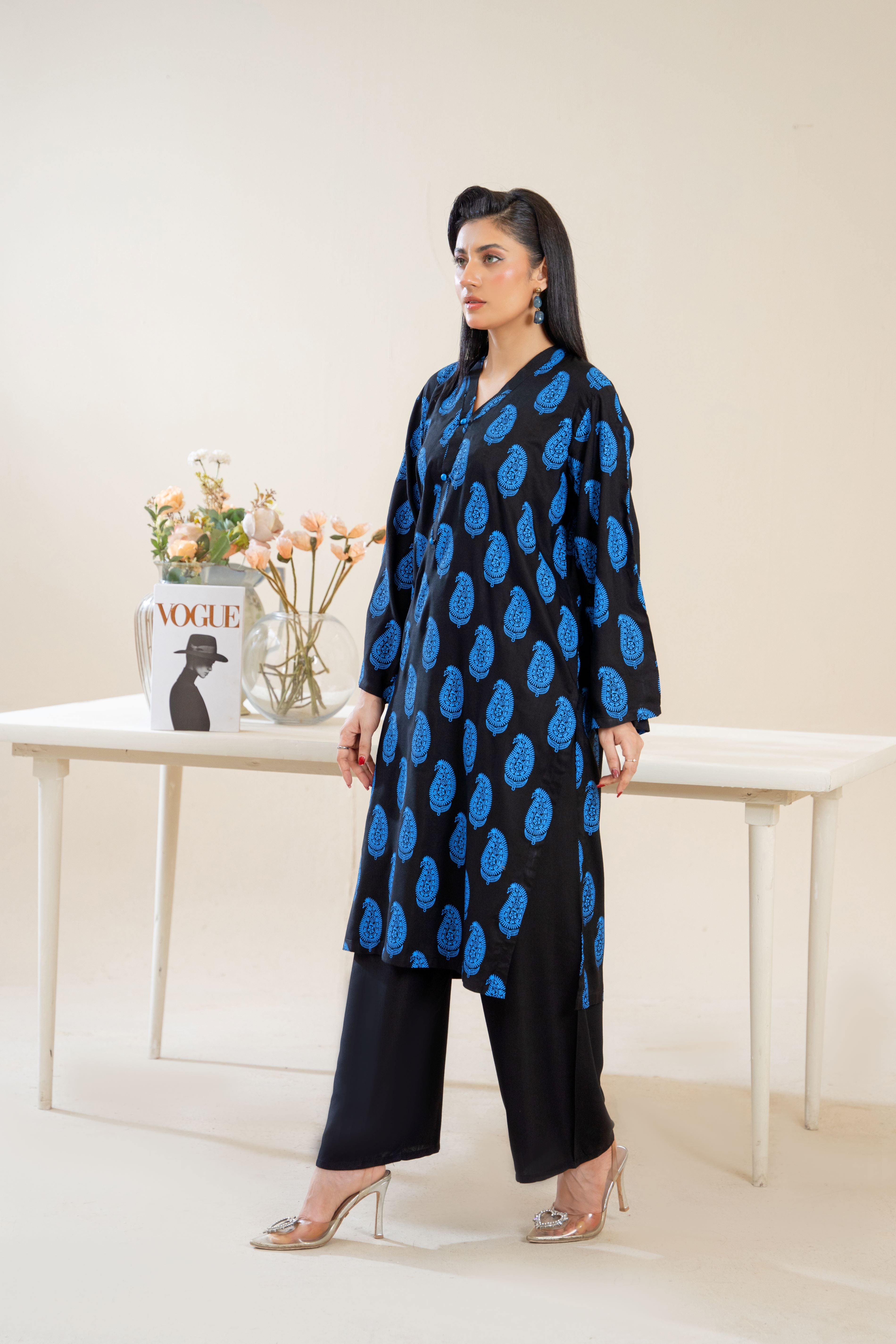 Wisp Aura – 2-Piece Printed Linen Plazo Set