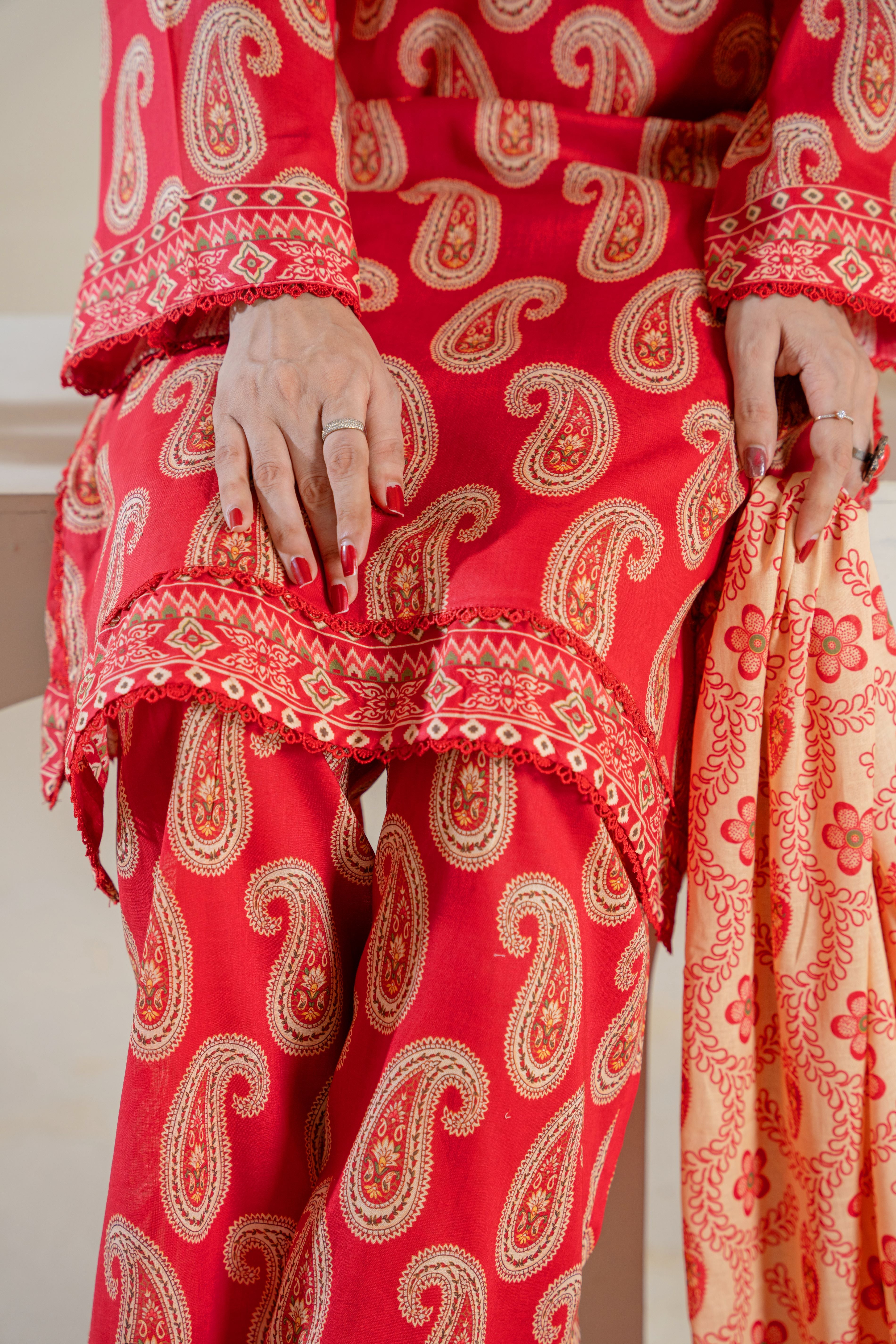 Blaze Rouge – 3-Piece Trimmed Lawn