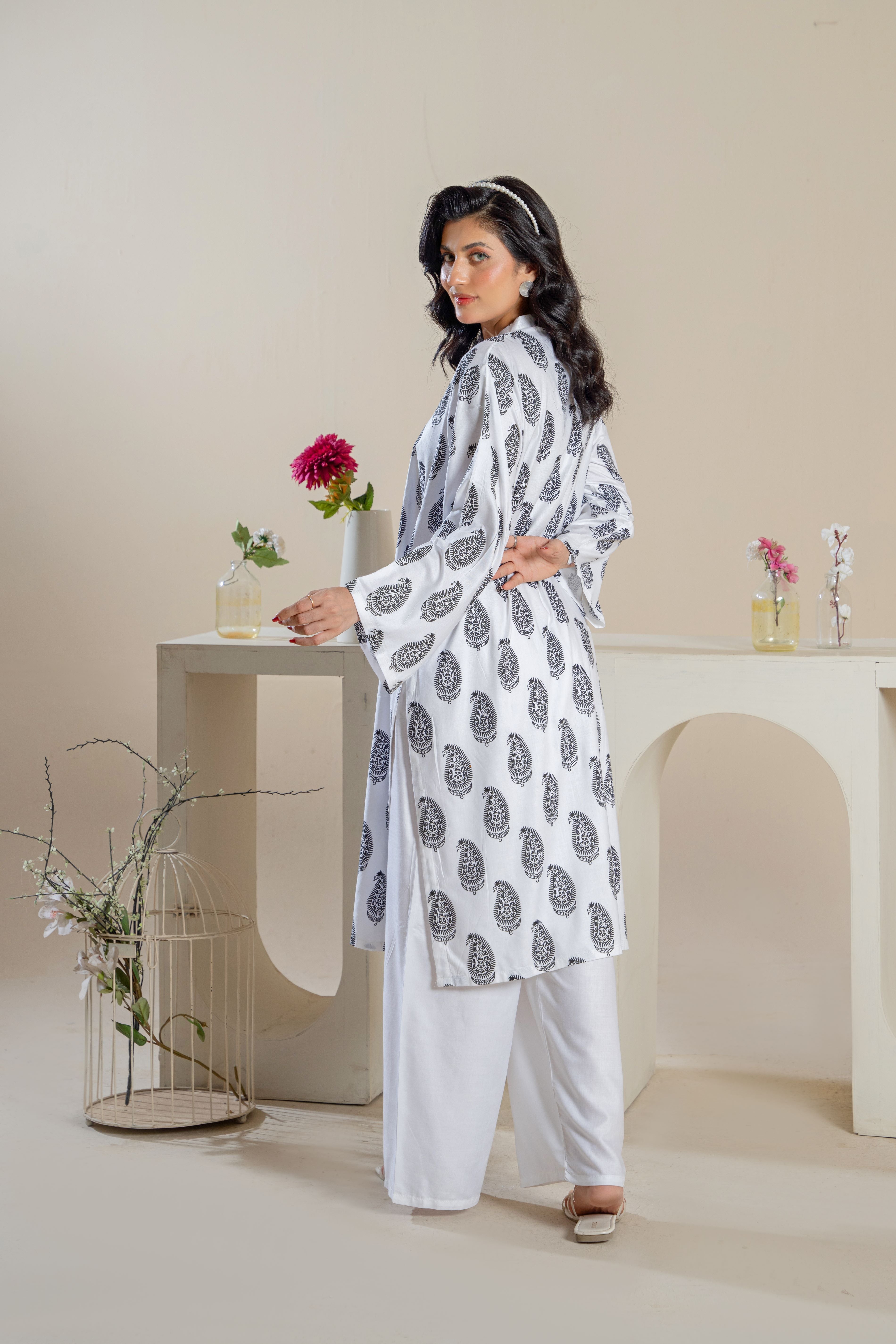 Wisp White – 2-Piece Linen Serenity Set