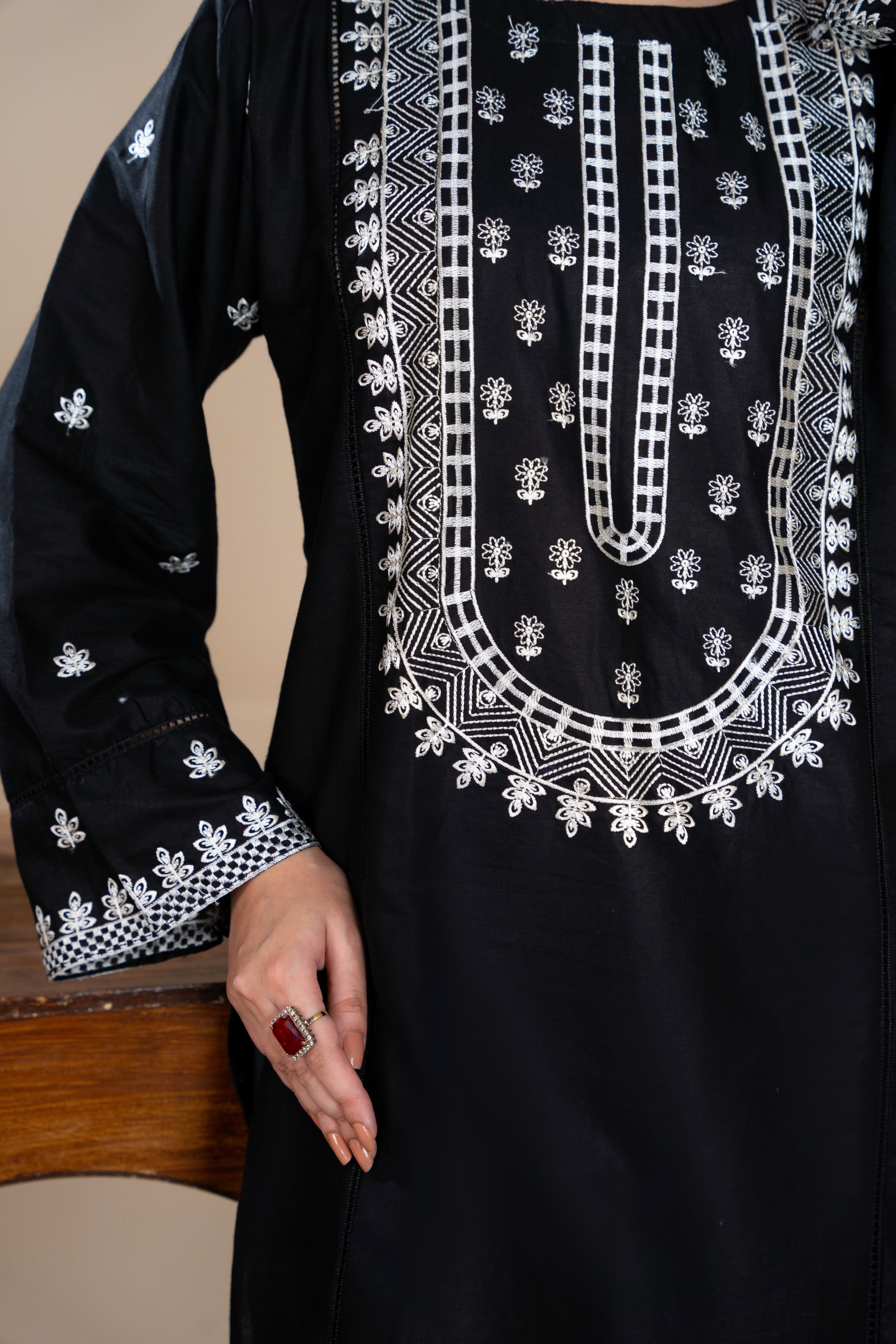 Zorya Noir (Mid Night Edition)