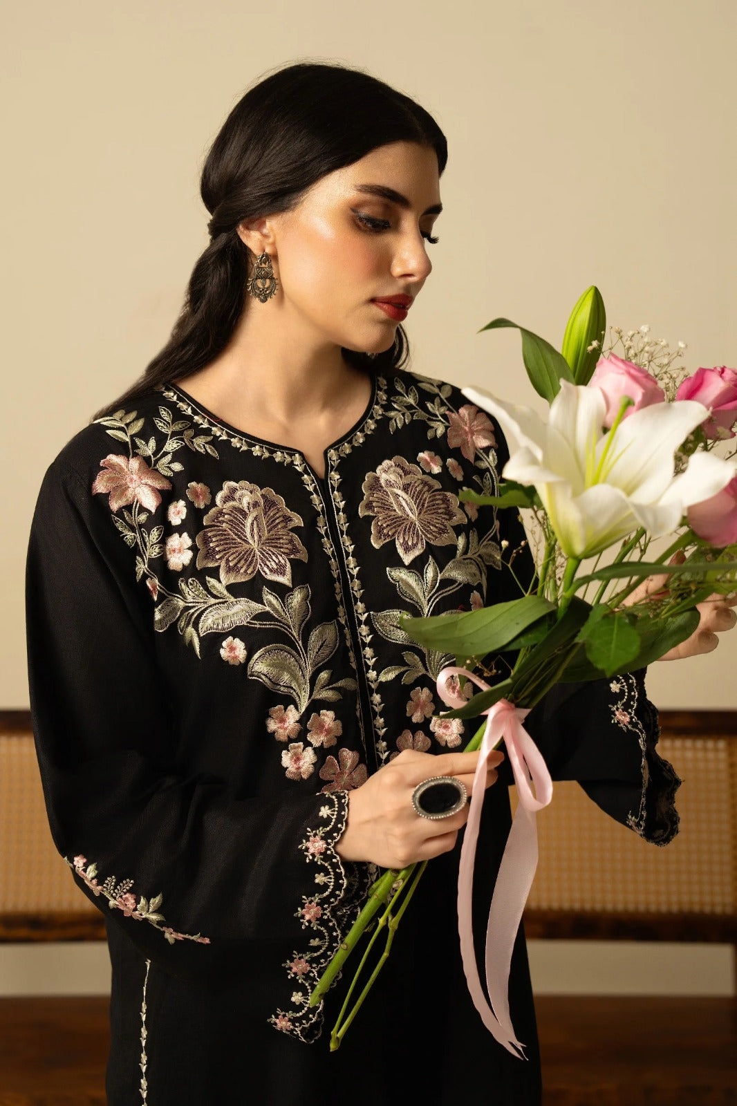 Midnight Grace 2-pcs Embroidered Cambric Suit